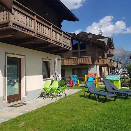 Al Camanel Apartamento Livigno Exterior foto