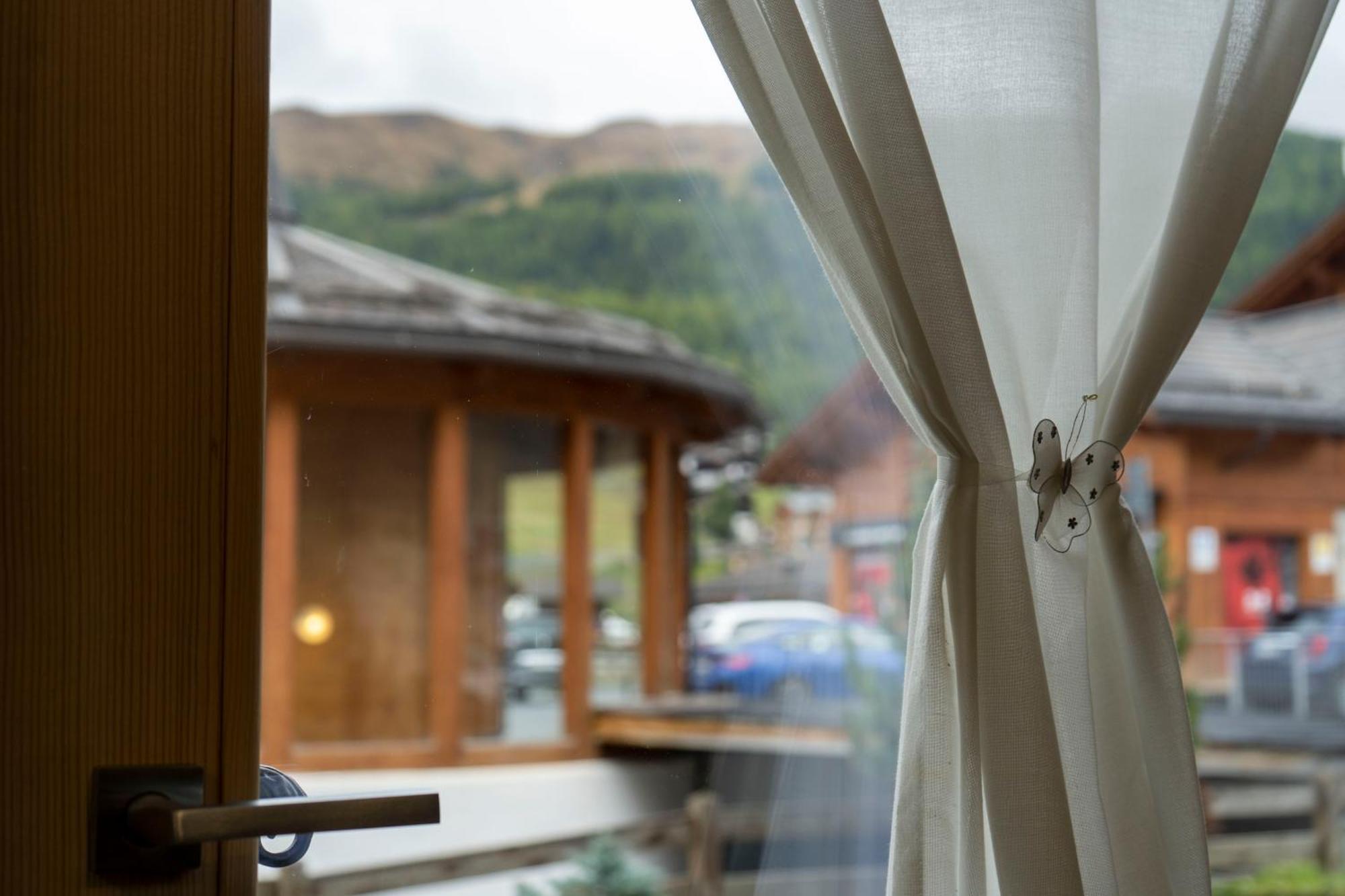 Al Camanel Apartamento Livigno Exterior foto