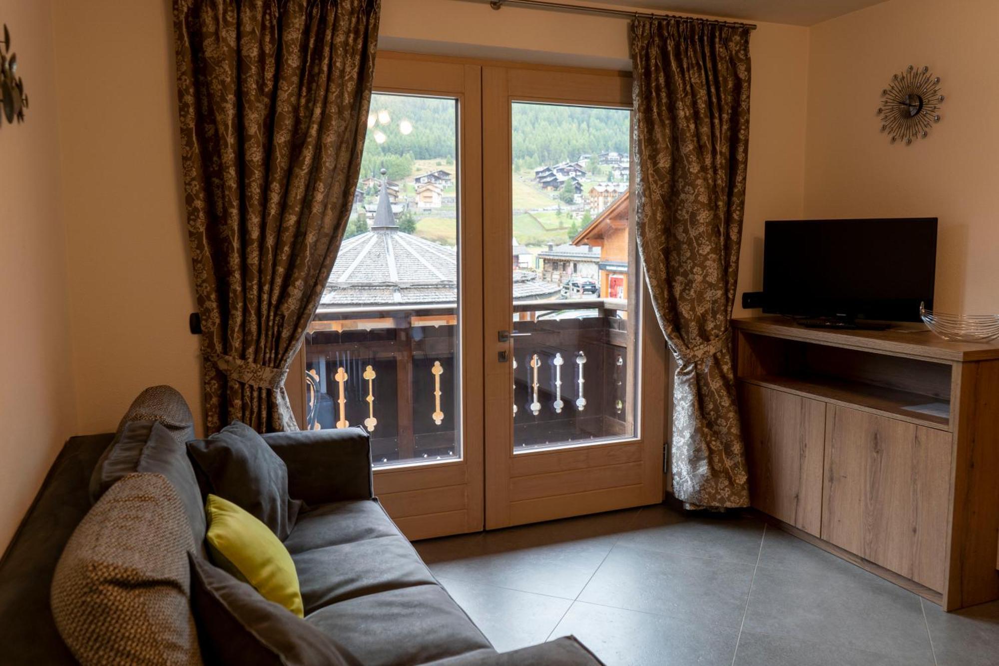 Al Camanel Apartamento Livigno Exterior foto