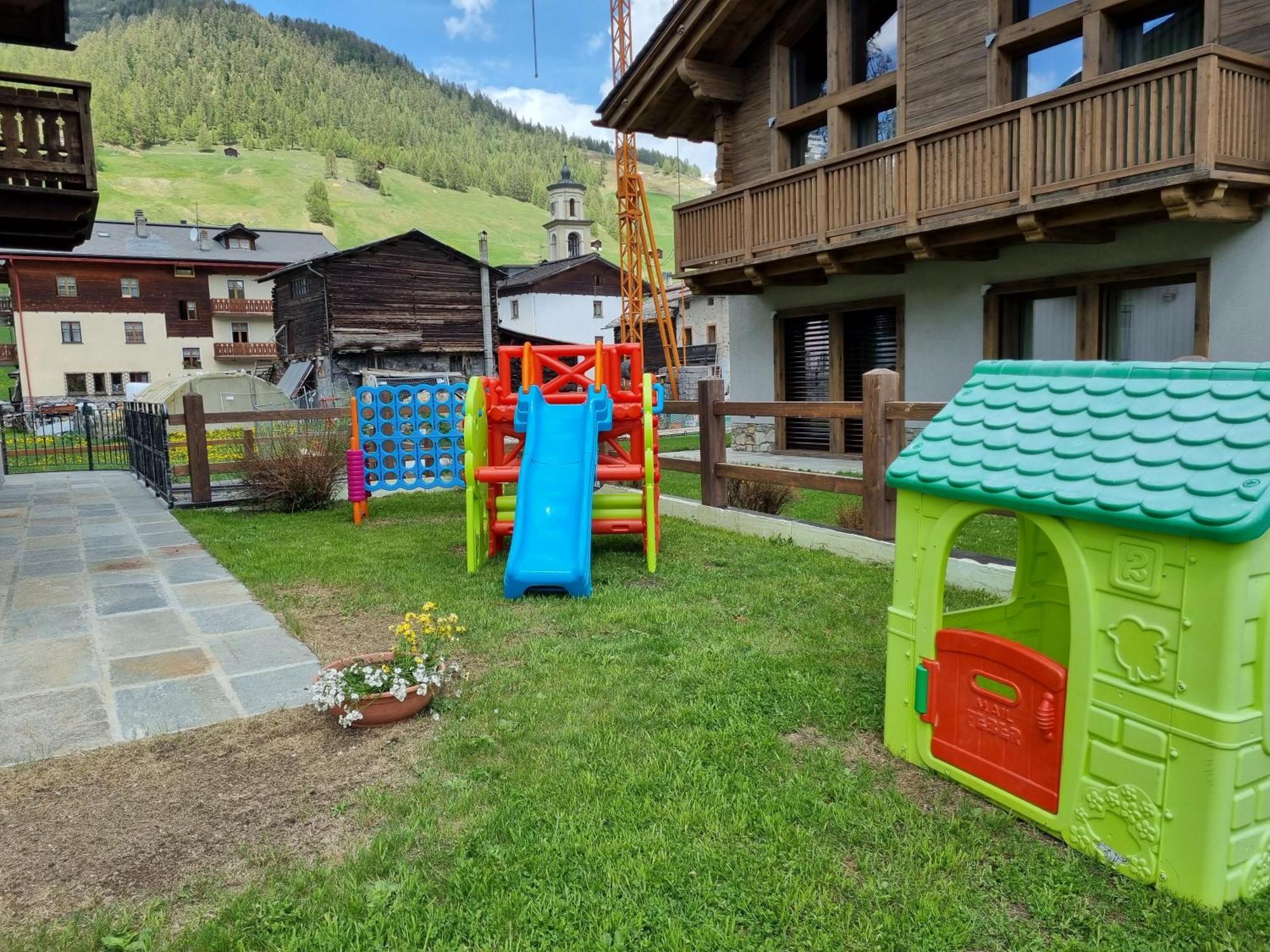 Al Camanel Apartamento Livigno Exterior foto