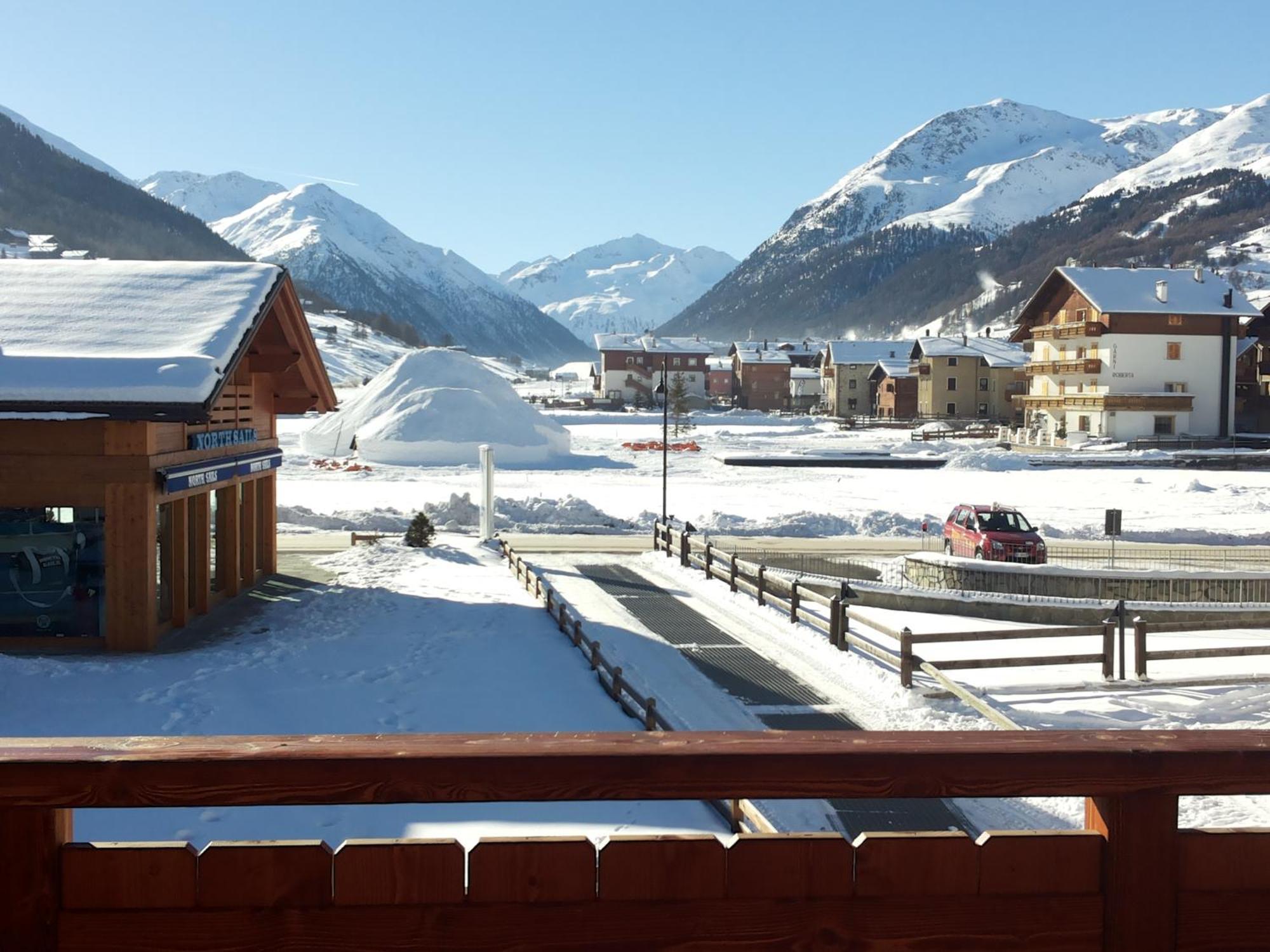 Al Camanel Apartamento Livigno Exterior foto